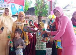 Lomba mewarnai ini diikuti oleh 100 orang utusan TK se-Kota Bengkulu dalam rangka HUT RI Ke 72