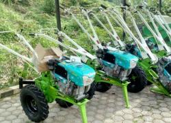 Bantuan Handtractor untuk kelompok tani kepahiang