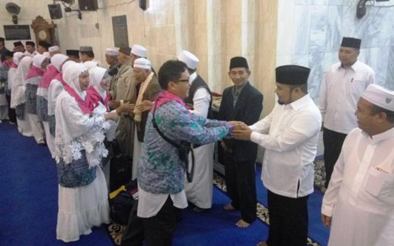 Pelepasan 242 orang Jemaah Calon Haji (JCH) asal Kota Bengkulu