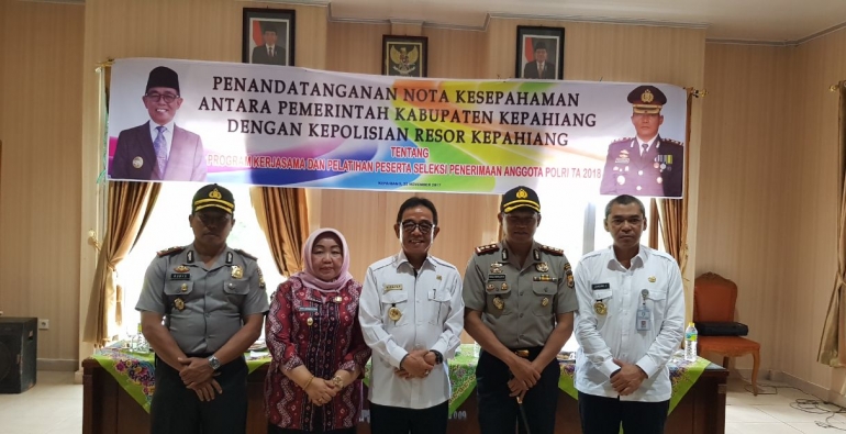 foto bersama polres dan pemkab kepahiang