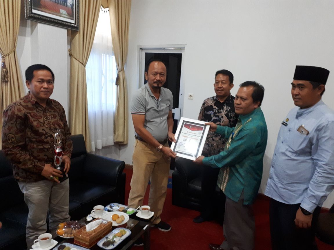 penghargaan KIP