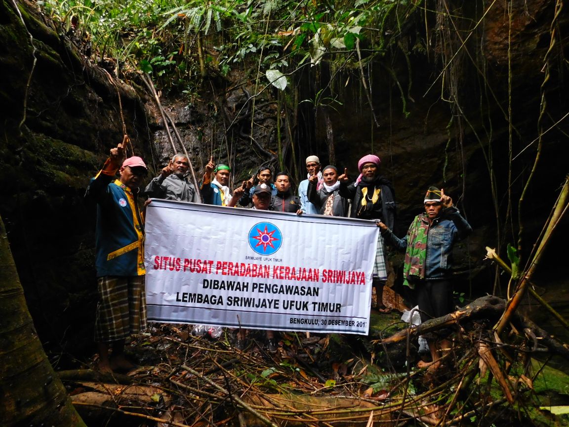 Komunitas sriwijaye ufuk timur 