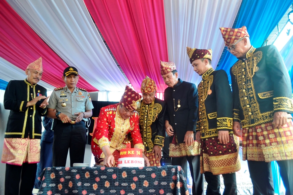 Rapat paripurna dalam rangka memperingati HUT Kabupaten Lebong ke-14