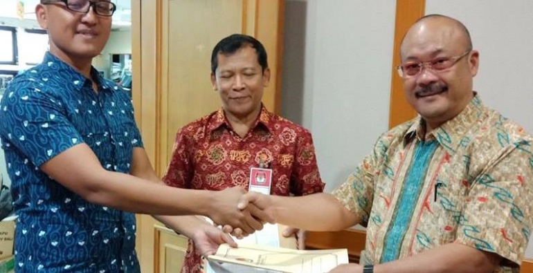 Timsel KPU Provinsi Bengkulu menyerahkan 10 nama calon anggota KPU Provinsi Bengkulu ke KPU RI