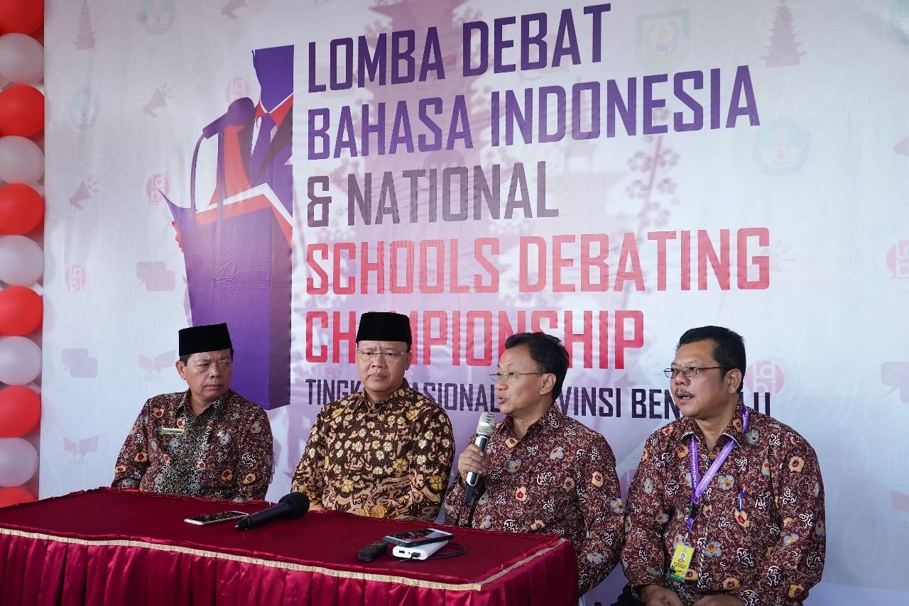 Pembukaan kegiatan lomba ini meriahkan atraksi kesenian Provinsi Bengkulu