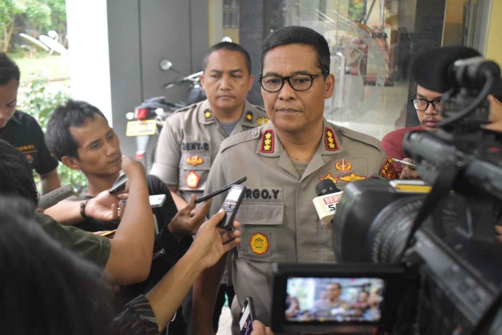Hukum