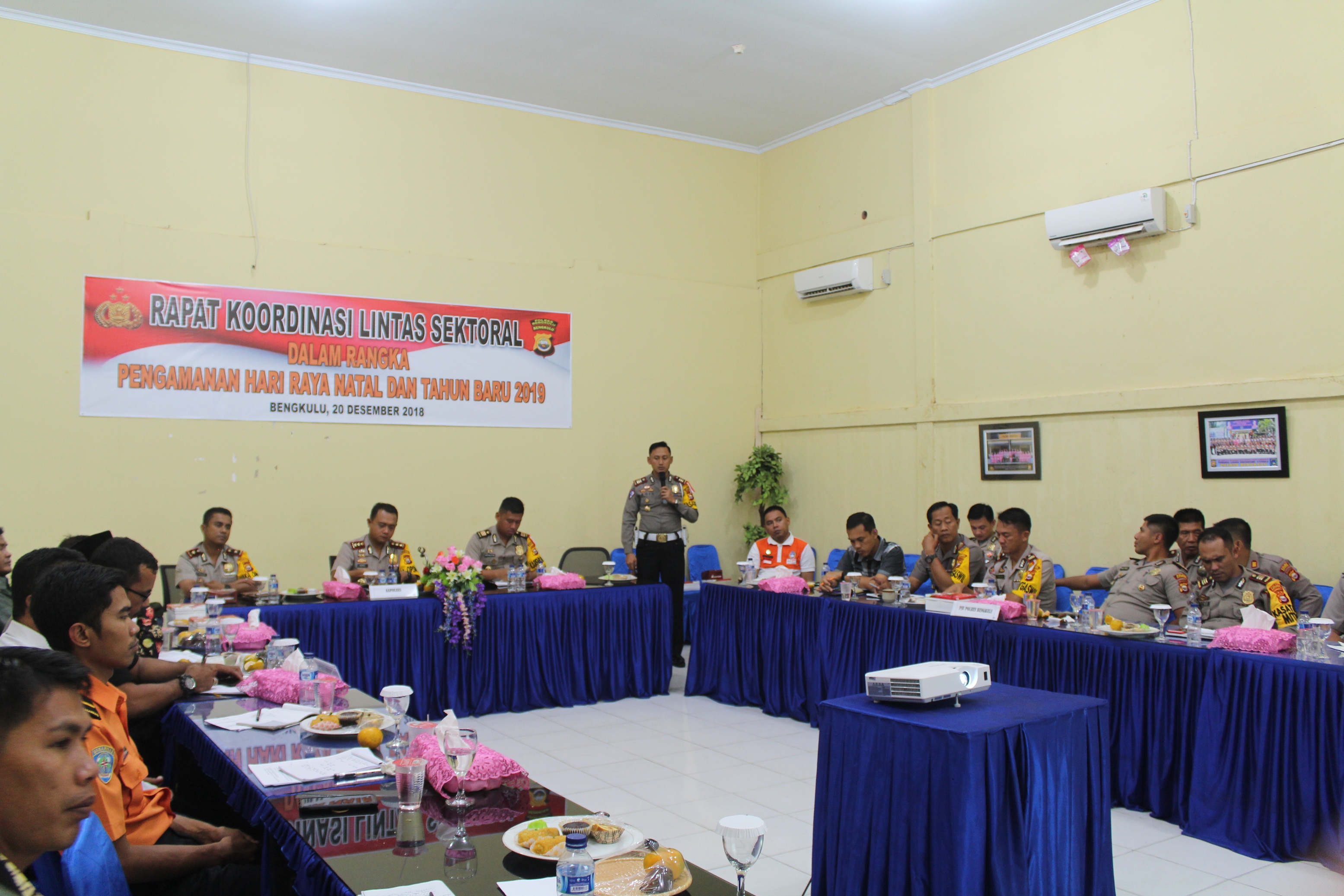 Hukum