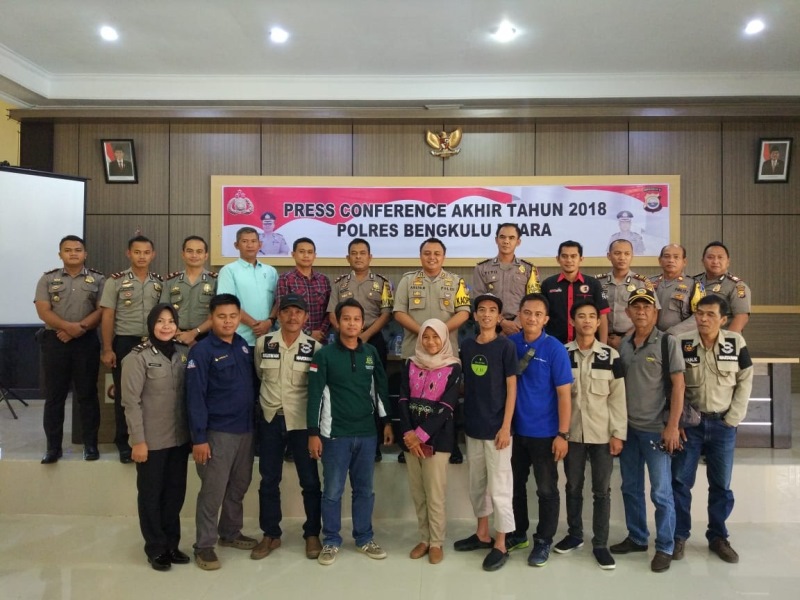 Hukum