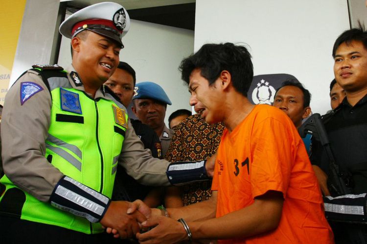 Hukum