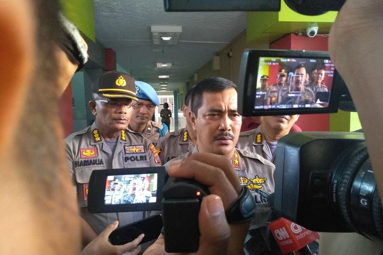 Hukum