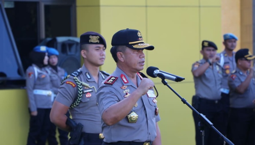 hukum