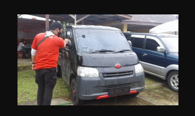 Hukum