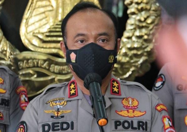 hukum