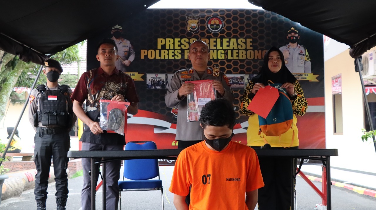 Polres Rejang Lebong saat melakukan press release