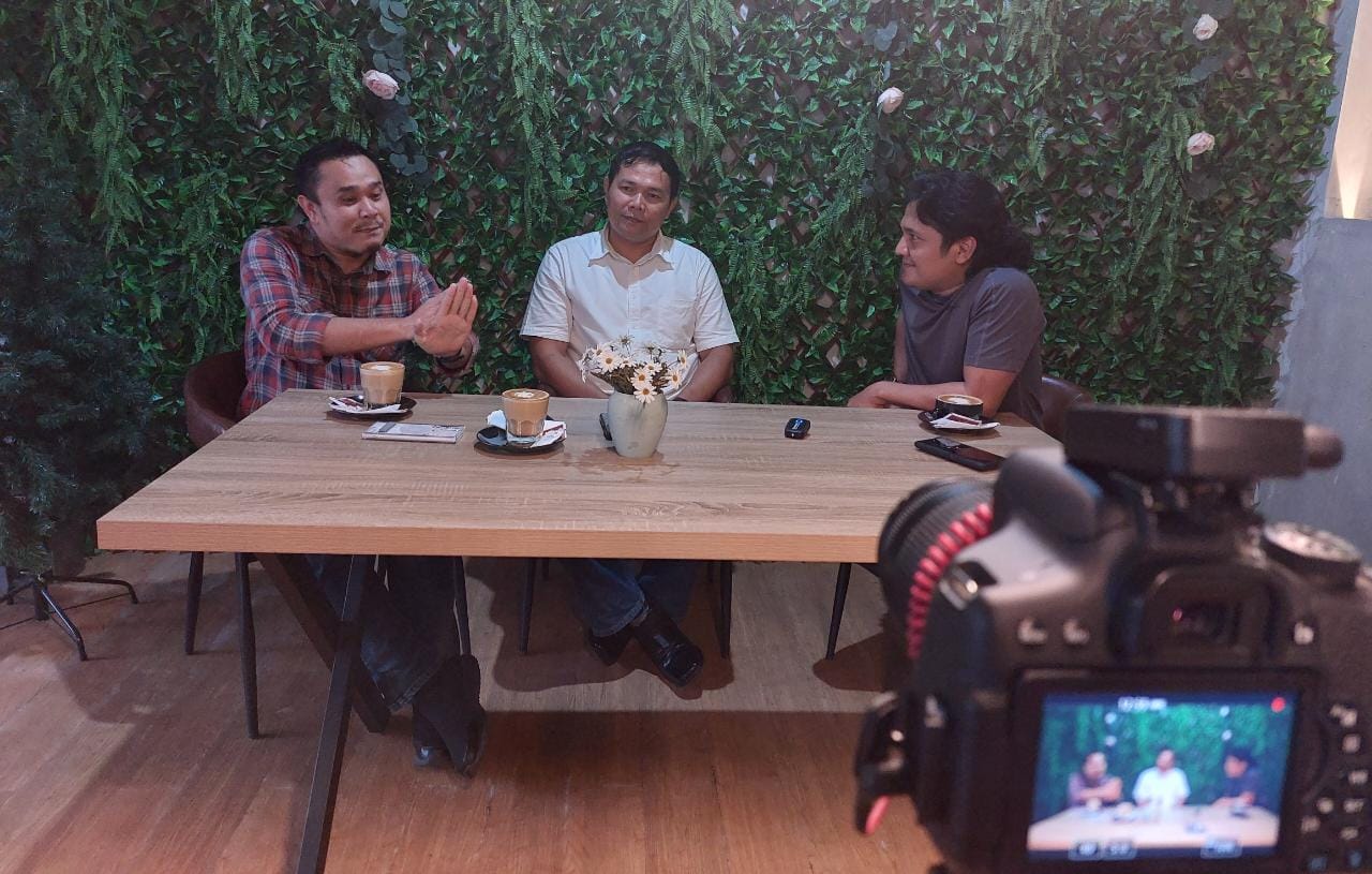  David Suardi menegaskan akan kembali maju dalam Pemilihan Walikota (Pilwakot) 2024. Hal ini ia sampaikan saat menjadi narasumber program Ngopi (Ngobrolin Politik) yang disiarkan Channel Forum Bengkulu.