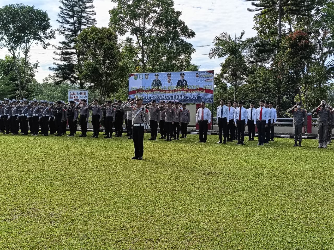 hukum