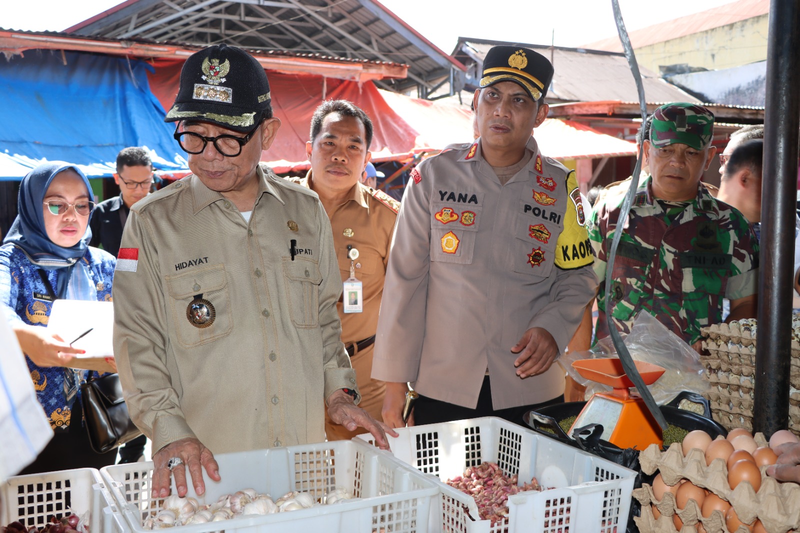 hukum