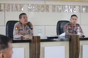 hukum