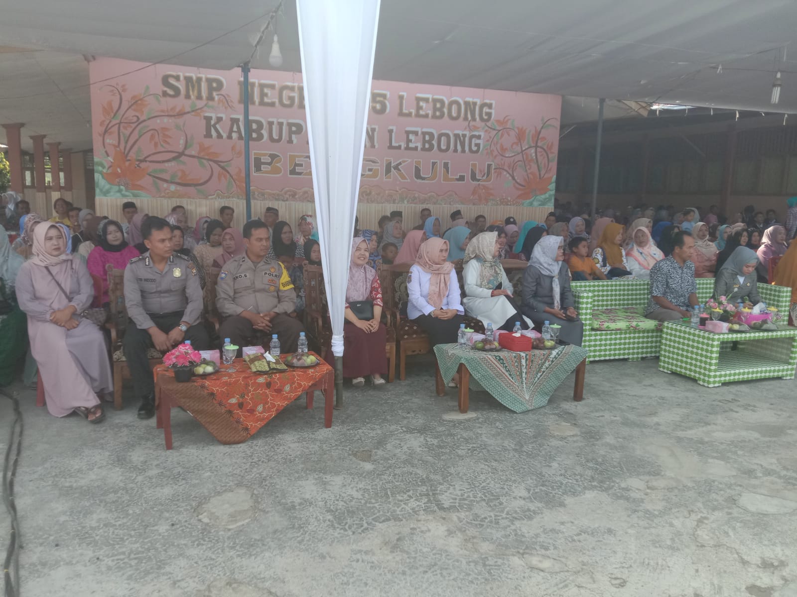 Bhabinkamtibmas Dorong Lulusan SMP Tingkatkan Pendidikan ke Jenjang  Lebih Tinggi