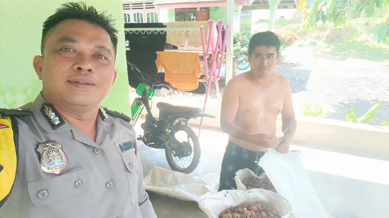 Imbau Antisipasi Pencurian, Bhabinkamtibmas Polsek Batiknau Tingkatkan Sambang