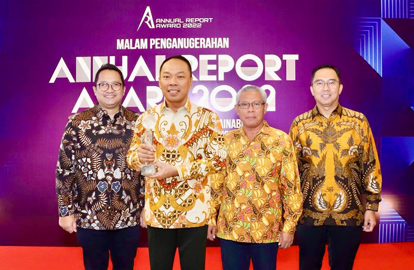 Jasa Raharja Raih Penghargaan Annual Report Award 2022