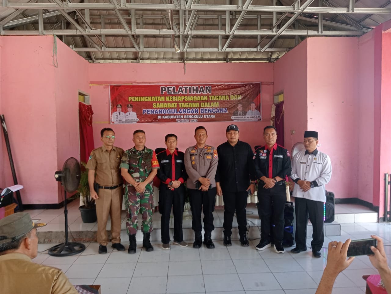 Kapolsek Batik Nau Hadiri Pelatihan Tagana di Kantor Kecamatan Batik Nau