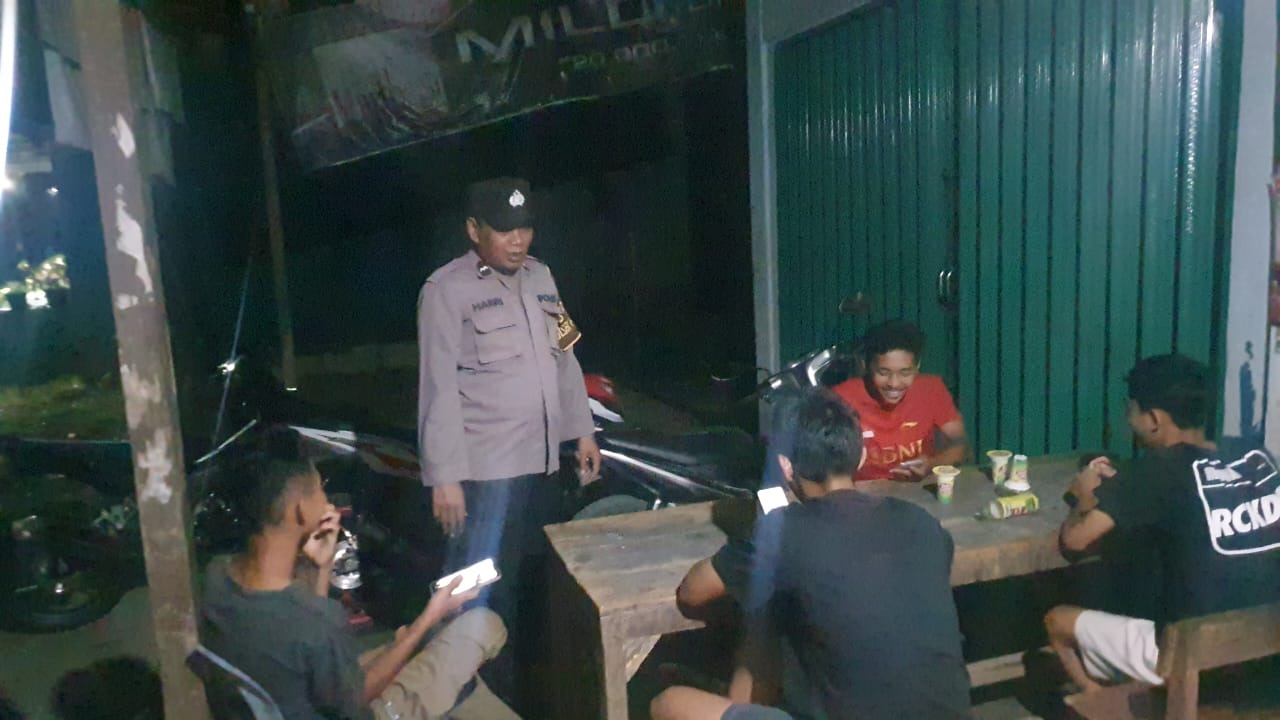 Cegah Tindak Pidana 3C Polsek Giri Mulya Gelar Patroli Malam 