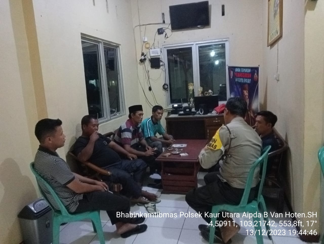 Problem Solving, Bhabinkamtibmas Polsek Kaur Utara Damaikan Perkara Perselisihan dan Pengancaman 