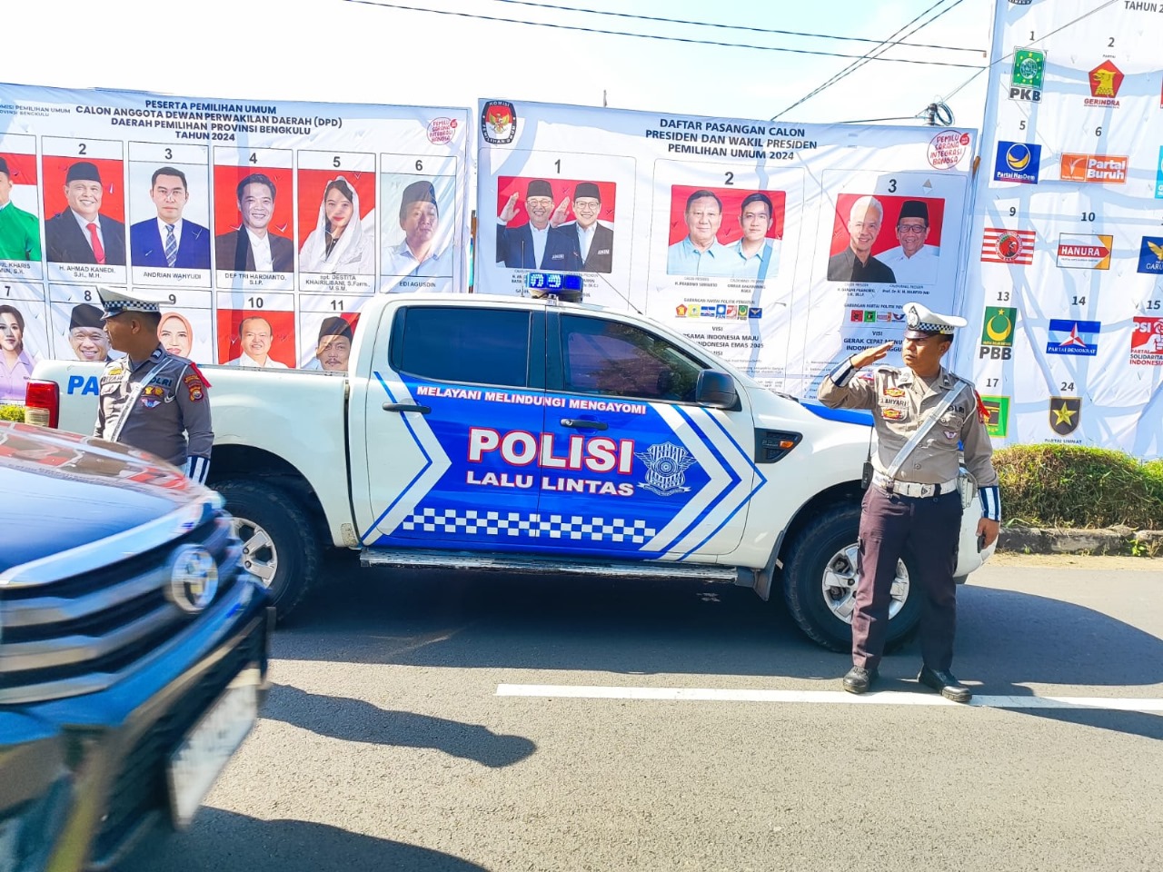 Ciptakan Kamseltibcar Lantas Jelang Pemilu 2024, Sat Lantas Polres Bengkulu Utara Lakukan Patroli