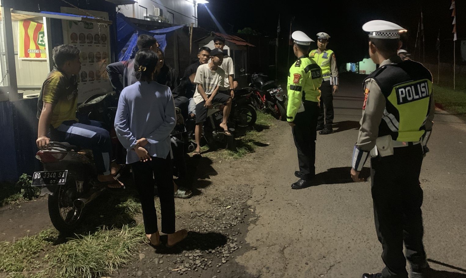 Memasuki Masa Libur Sekolah, Personel Lantas Polres Bengkulu Utara Gencar Antisipasi Balap Liar di Malam Hari