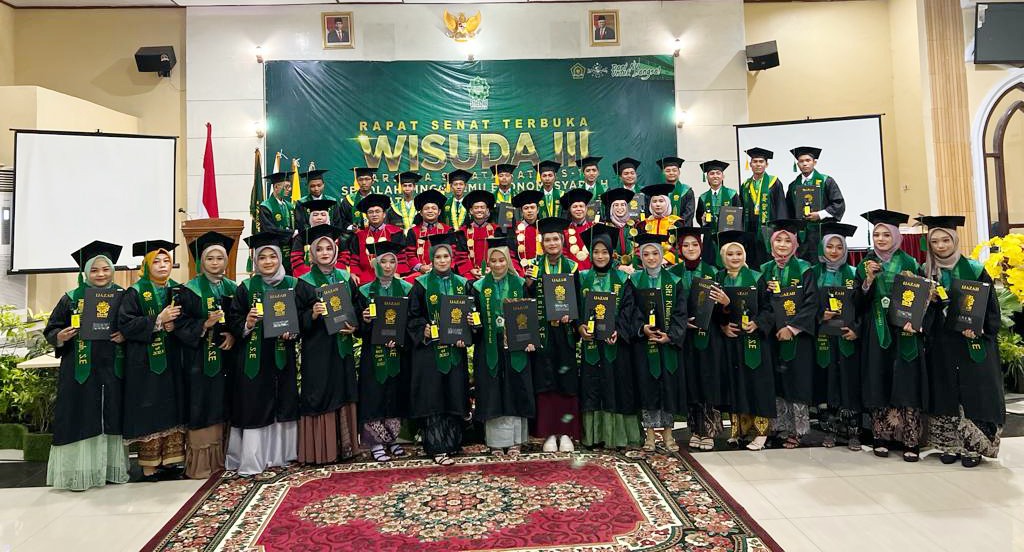 STIESNU Bengkulu Wisuda 30 Sarjana Angkatan III