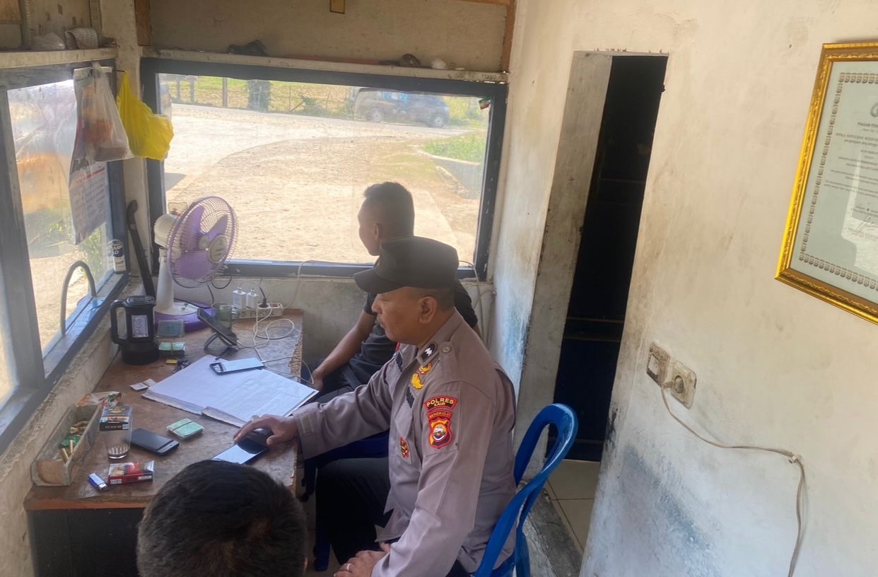 Upaya Preventif Cegah Gangguan Kamtibmas, Polsek Nasal Laksanakan Patroli