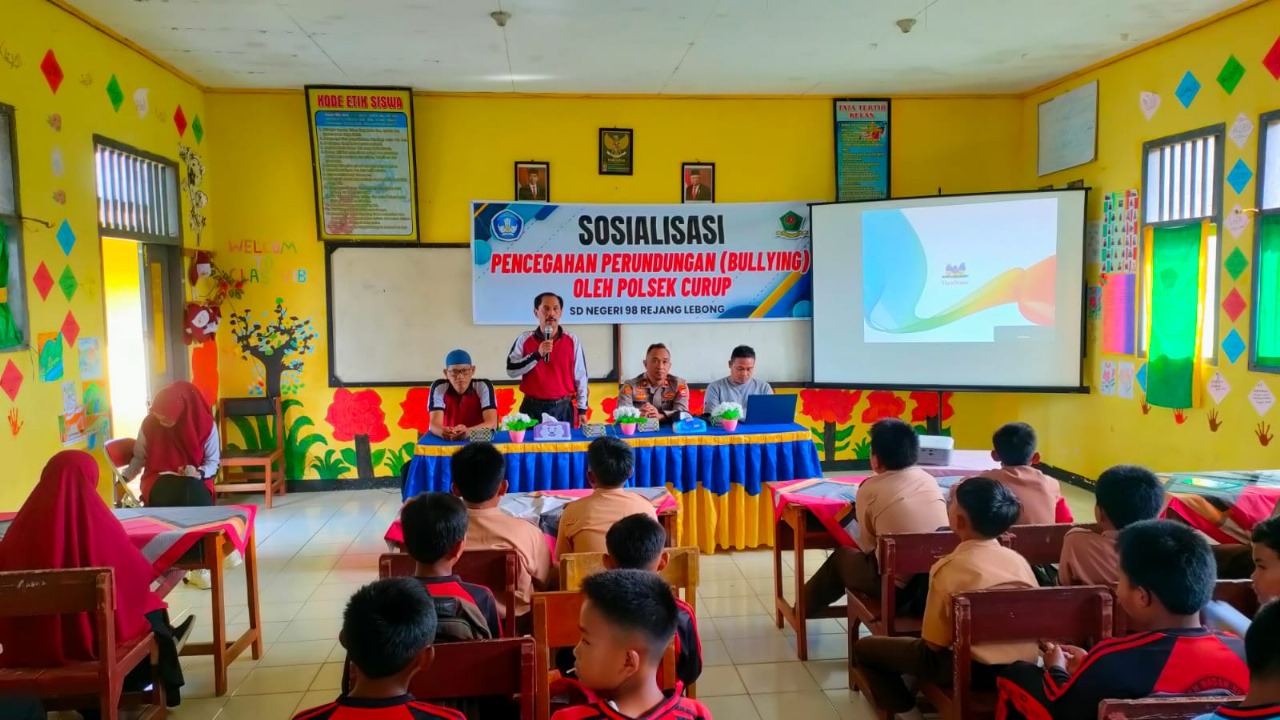 Kapolsek Curup Sosialisasi Anti Bullying dan Anti Narkoba di SDN 98 