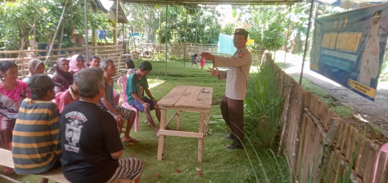 Tampung Aspirasi Masyrakat Tentang Kamtibmas, Polsek Kotapadang Gelar Jumat Curhat 