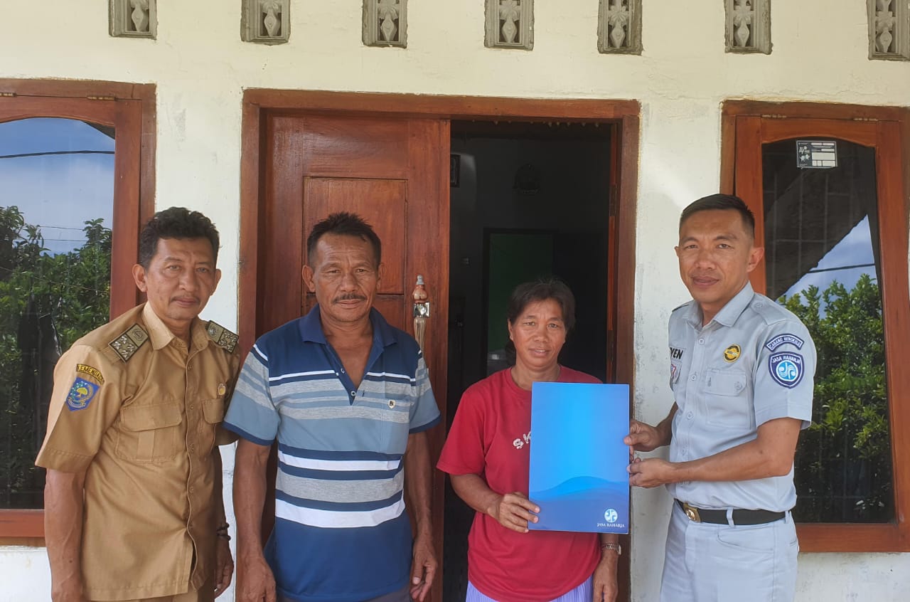 Jasa Raharja Serahkan Santunan Korban Meninggal Dunia Laka Lantas di Desa Pasar Tebat, Bengkulu Utara 