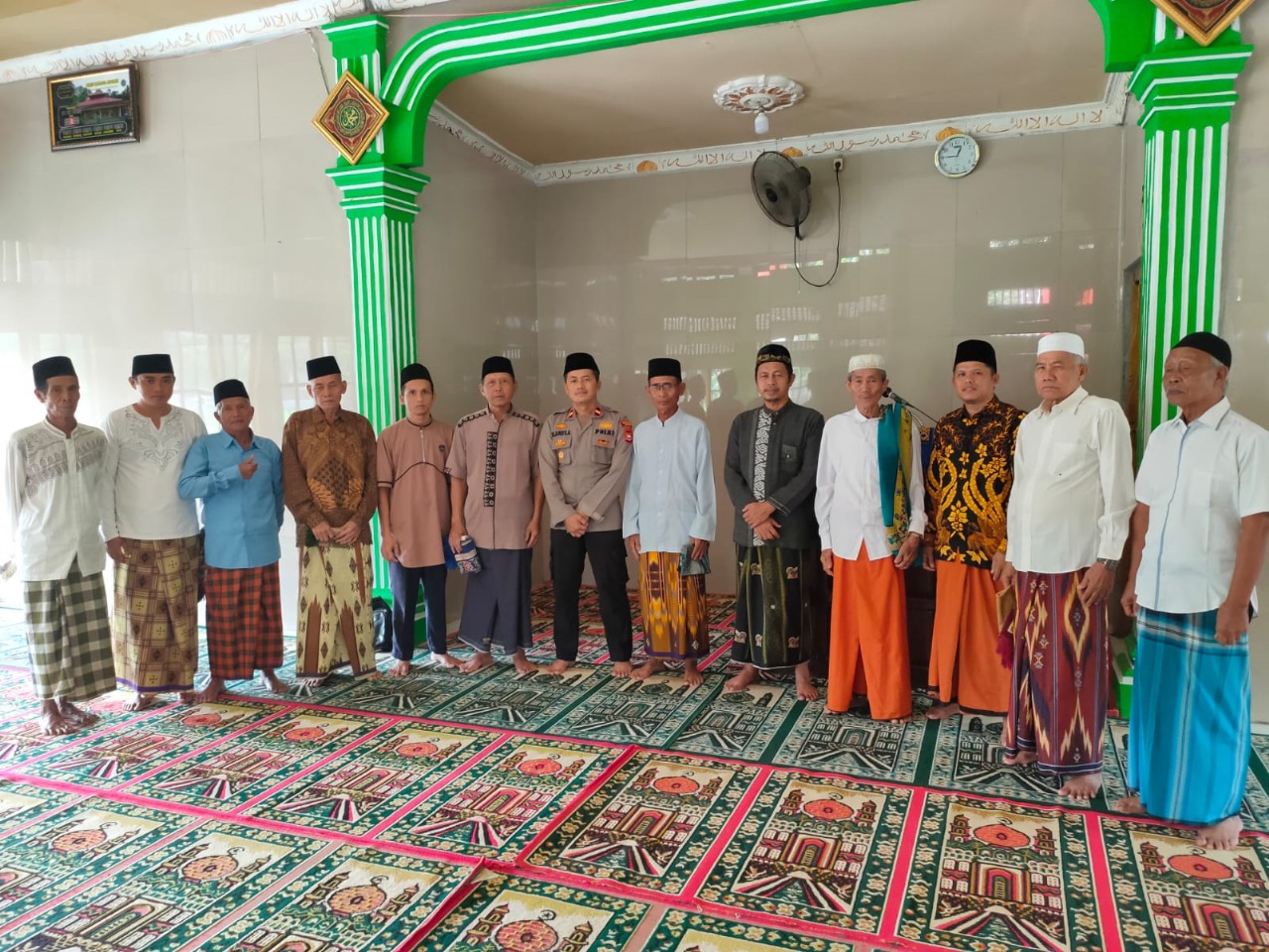 Safari Ramadhan, Polsek Kaur Utara Sambang Silahturahmi di Masjid Jamitul Muslimin 
