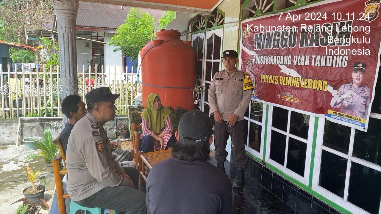 Lewat Minggu Kasih, Polsek Padang Ulak Tanding Sampaikan Imbauan Kamtibmas Kepada Warga 