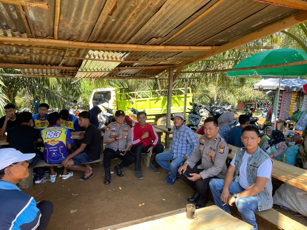 Pastikan Berjalan Lancar, Polsek Ketahun Terjunkan Personel Pengamanan Kegiatan Grasstrack