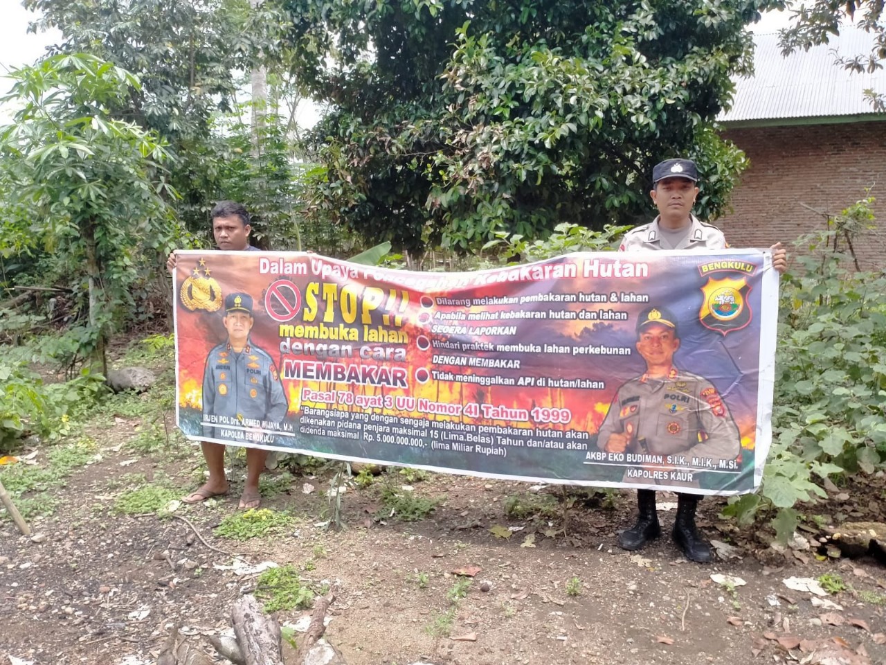Polsek Kaur Utara Sosialisasikan Laranagan Pembakaran Hutan Sembaranagn kepada Warga 