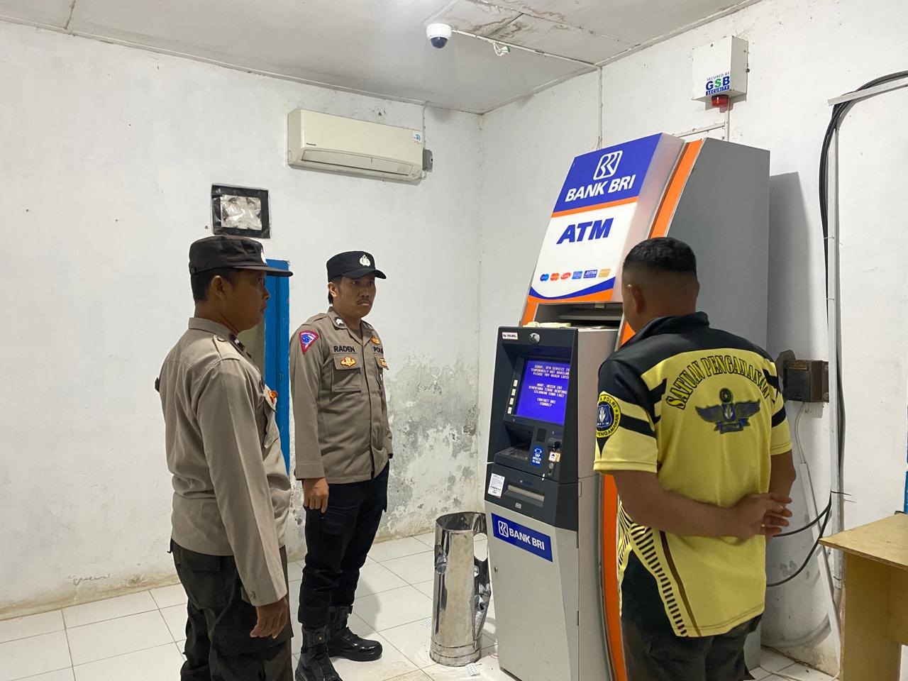 Patroli Keliing di Wilayah Hukum, Polsek Nasal Sampaikan Imbauan Kamtibmas 