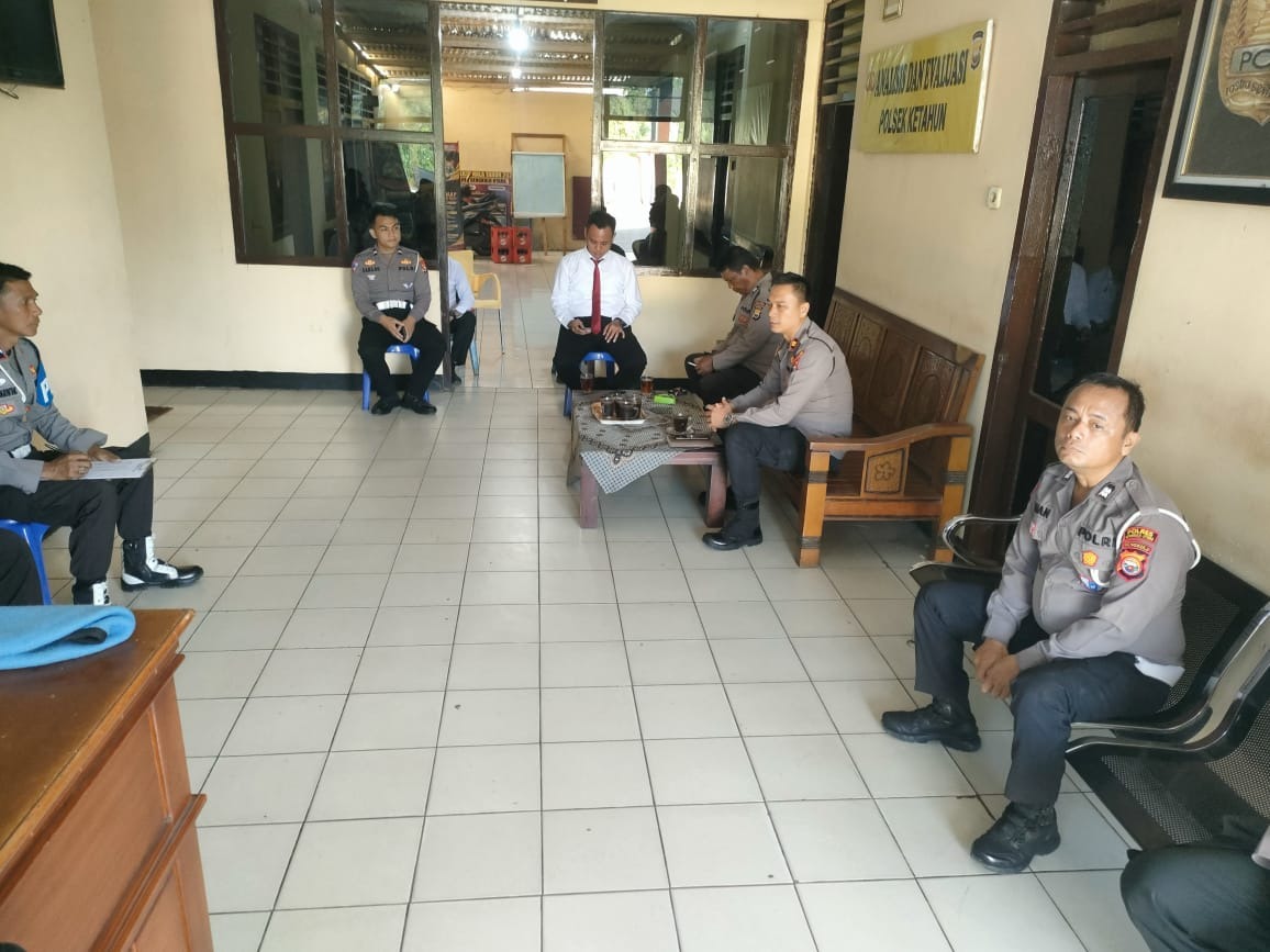 Tingkatkan Kinerja, Kapolsek Ketahun Pimpin Anev Pelaksanaan Tugas Kepolisian Sehari-hari