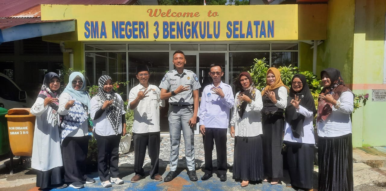Jasa Raharja Sosialisasi  Kepada Pengajar Peduli Keselamatan Lalu Lintas (PPKL) di SMAN 3 Bengkulu Selatan