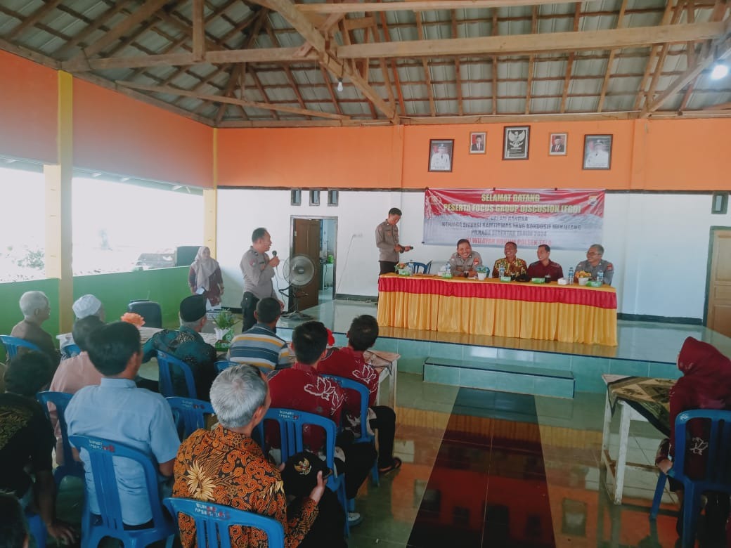 Kanit Binmas dan Kanit Patroli Polsek Talo Hadiri FGD di Desa Hargo Binangun