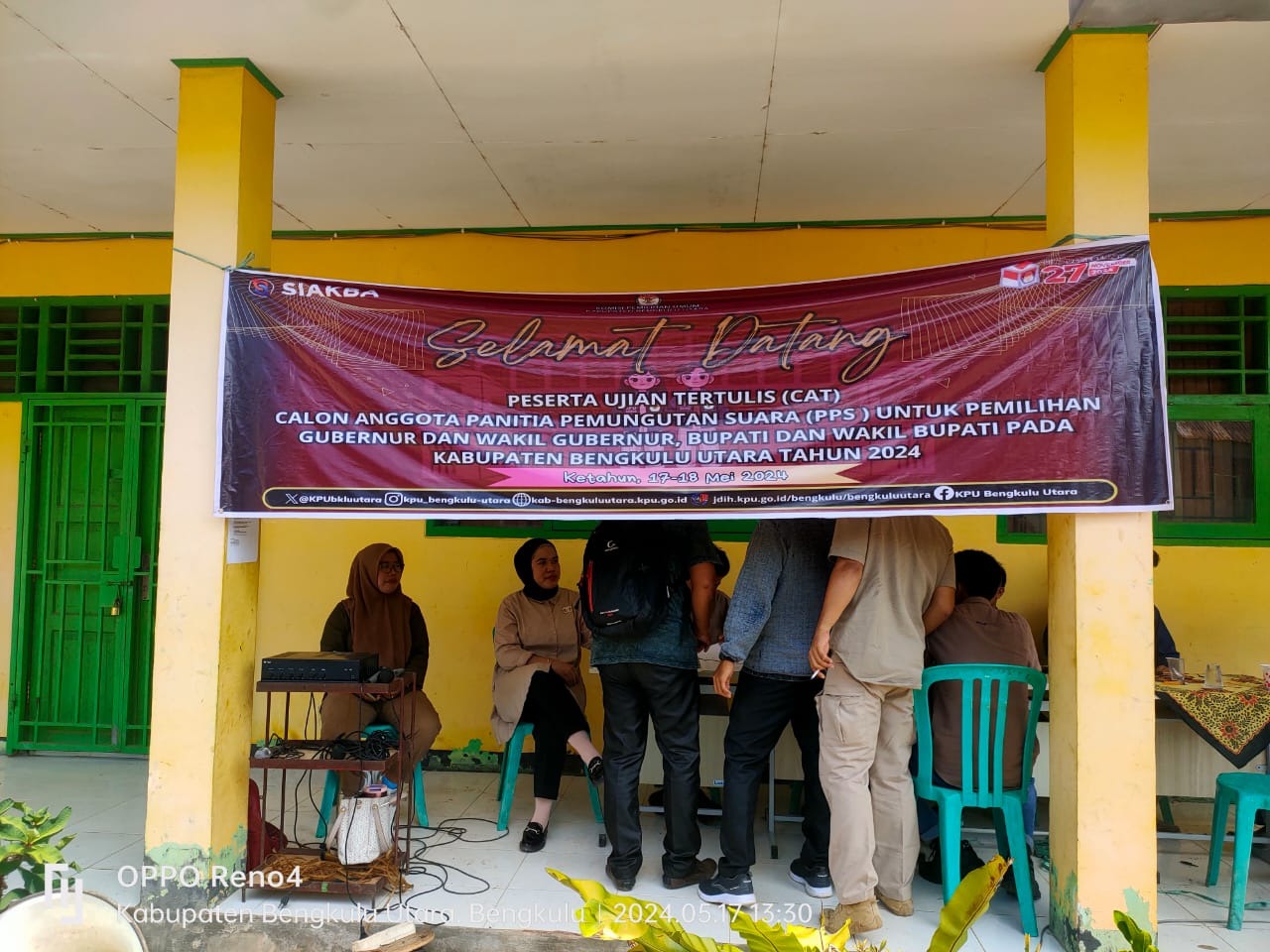 Polsek Ketahun Monitoring Langsung Tes PPS Pilkada Tahun 2024