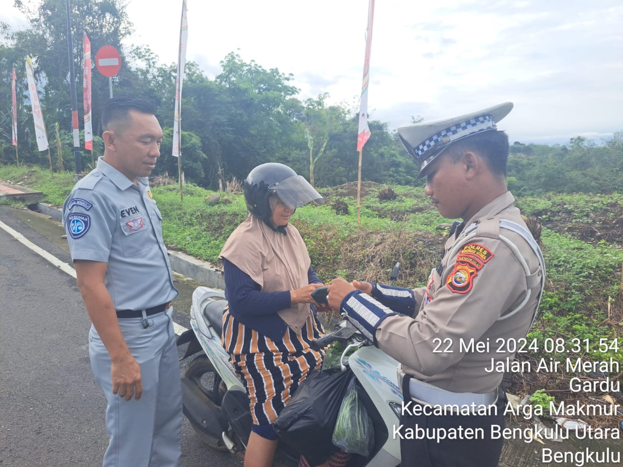 Himbauan Kepatuhan Pajak Kendaraan Bermotor Gapai Target Peningkatan Pendapatan Daerah di Wilkum Polres Bengkulu Utara