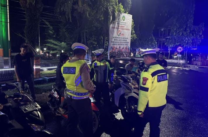 Polres BU Laksanakan Blue Sky Patrol Gina Menjaga Situasi Kondusifitas di Bengkulu Utara 