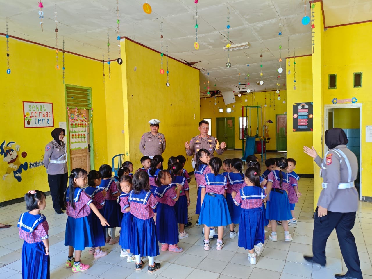 Police Goes To School, Sat Lantas Polres Kaur Kunjungi TK Pembina Kaur Selatan