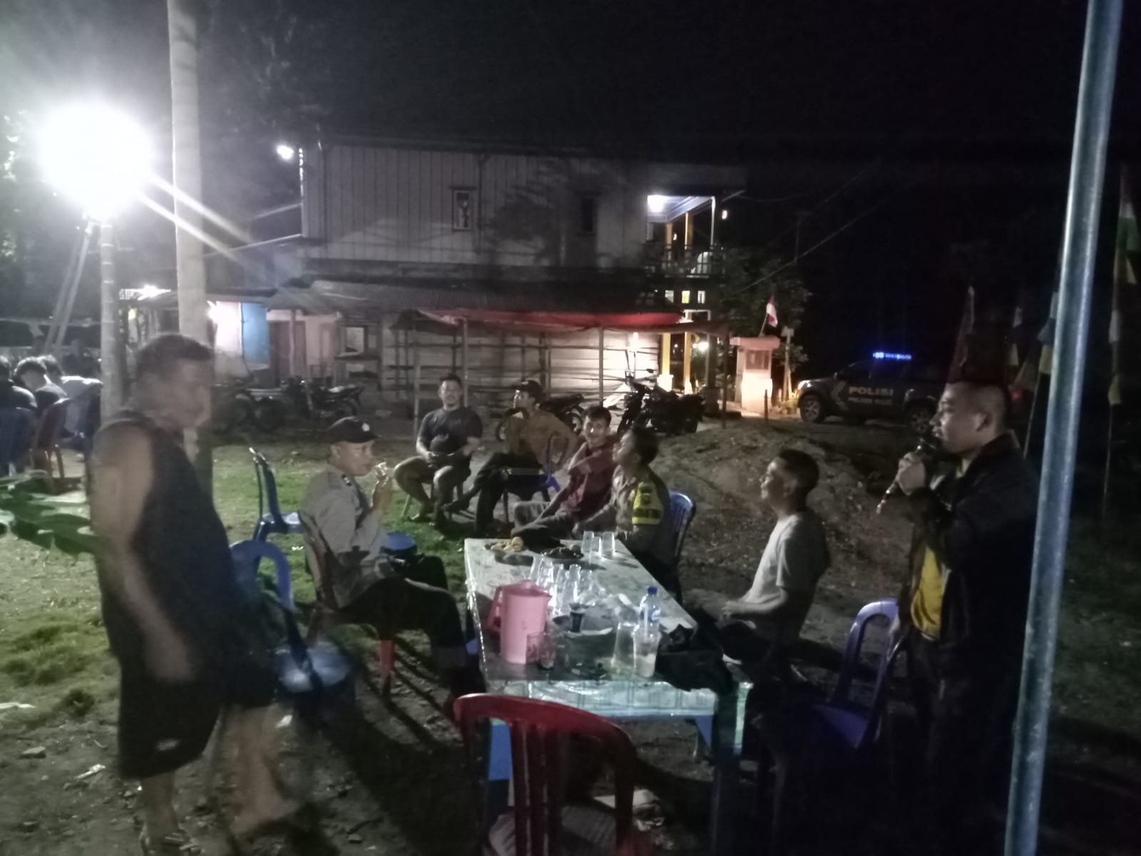 Sampaikan Imbauan kepada Masyarakat Terkait Kamtibmas, Polsek Maje Patroli Rutin