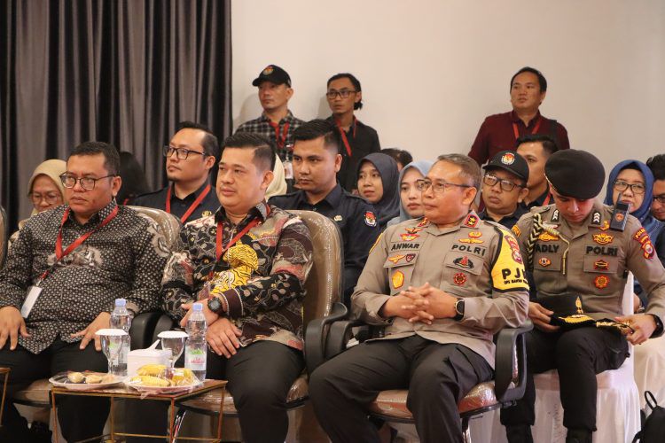Kapolda Bengkulu Pantau Langsung Pengamanan Tahap Pendaftaran Pilkada 2024