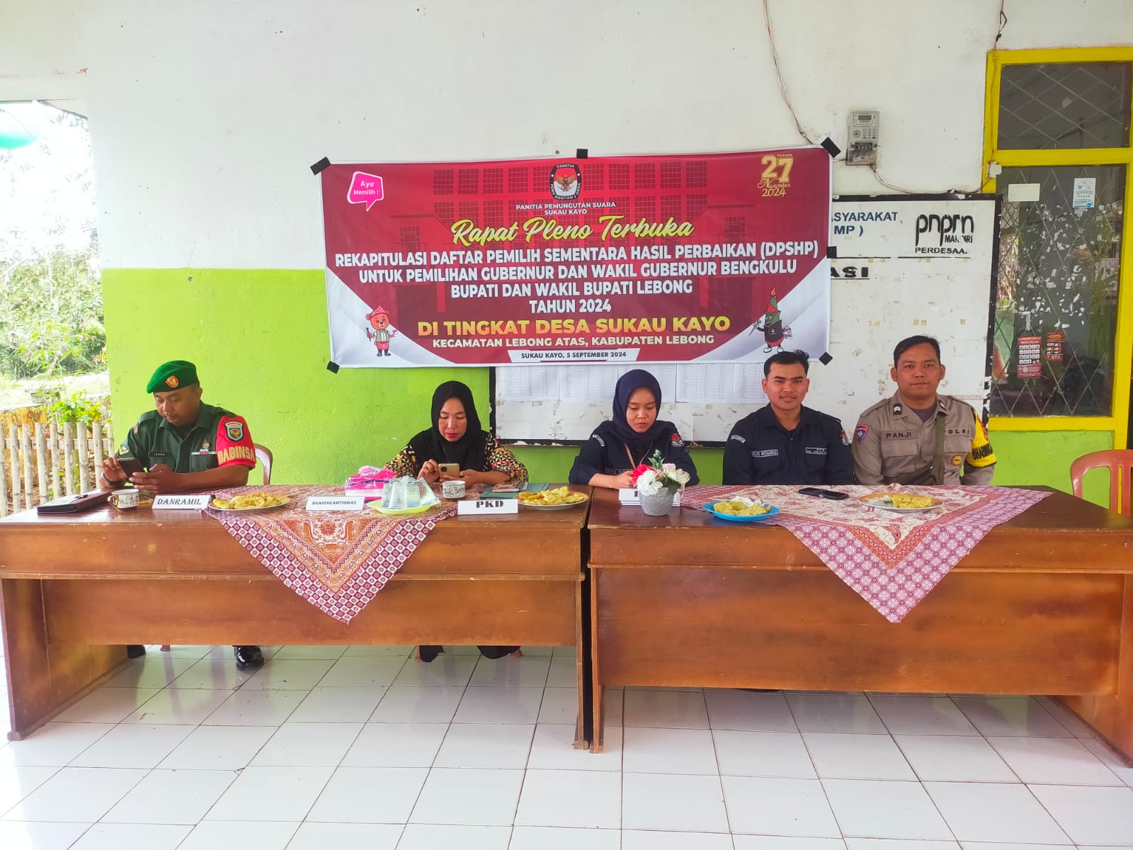 Bhabinkamtibmas Polsek Lebong Atas Hadiri Rapat Pleno Terbuka DPSHP di Desa Blau dan Desa Sukau Kayo